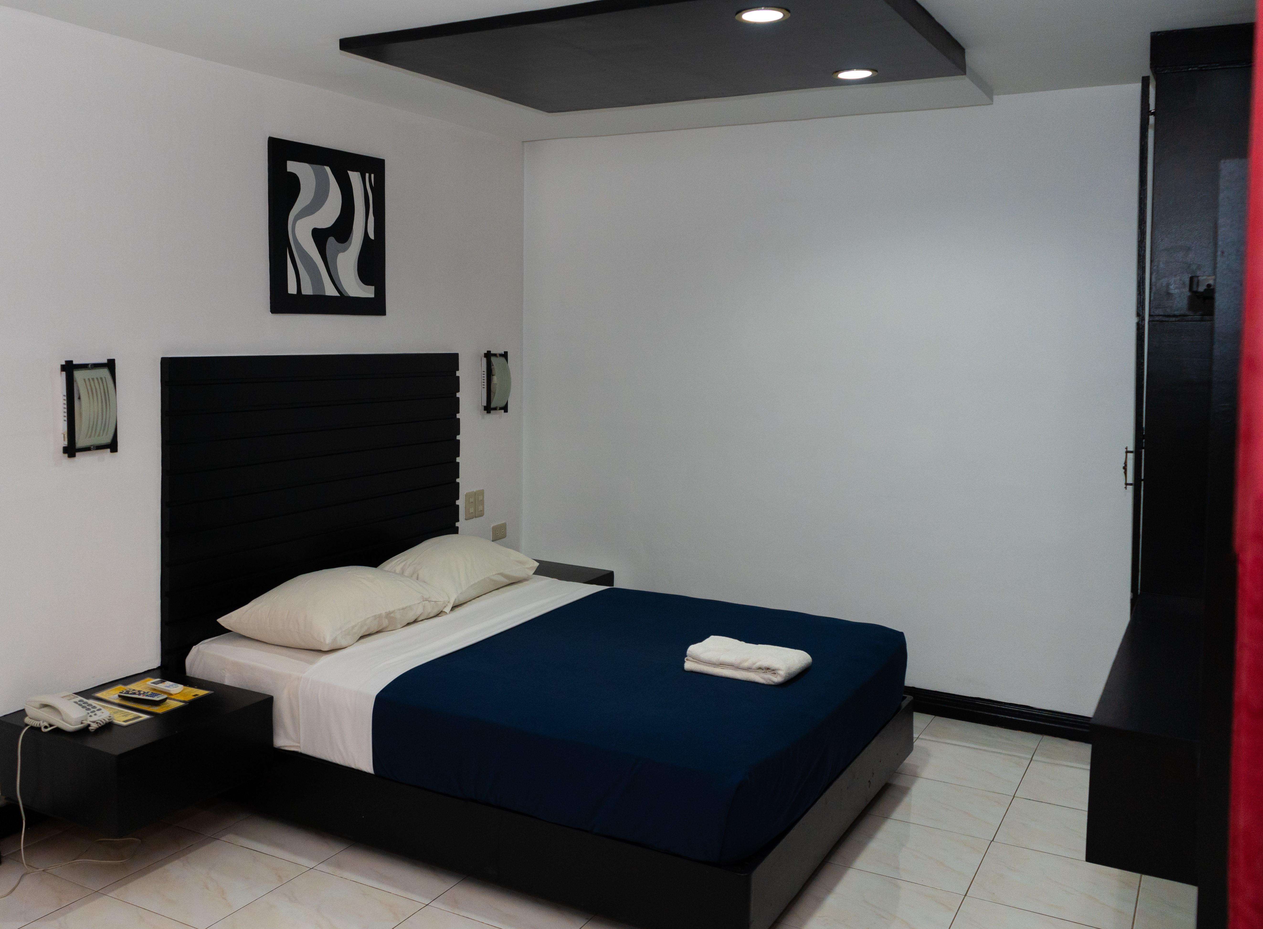 Davao Royal Suites And Residences Экстерьер фото