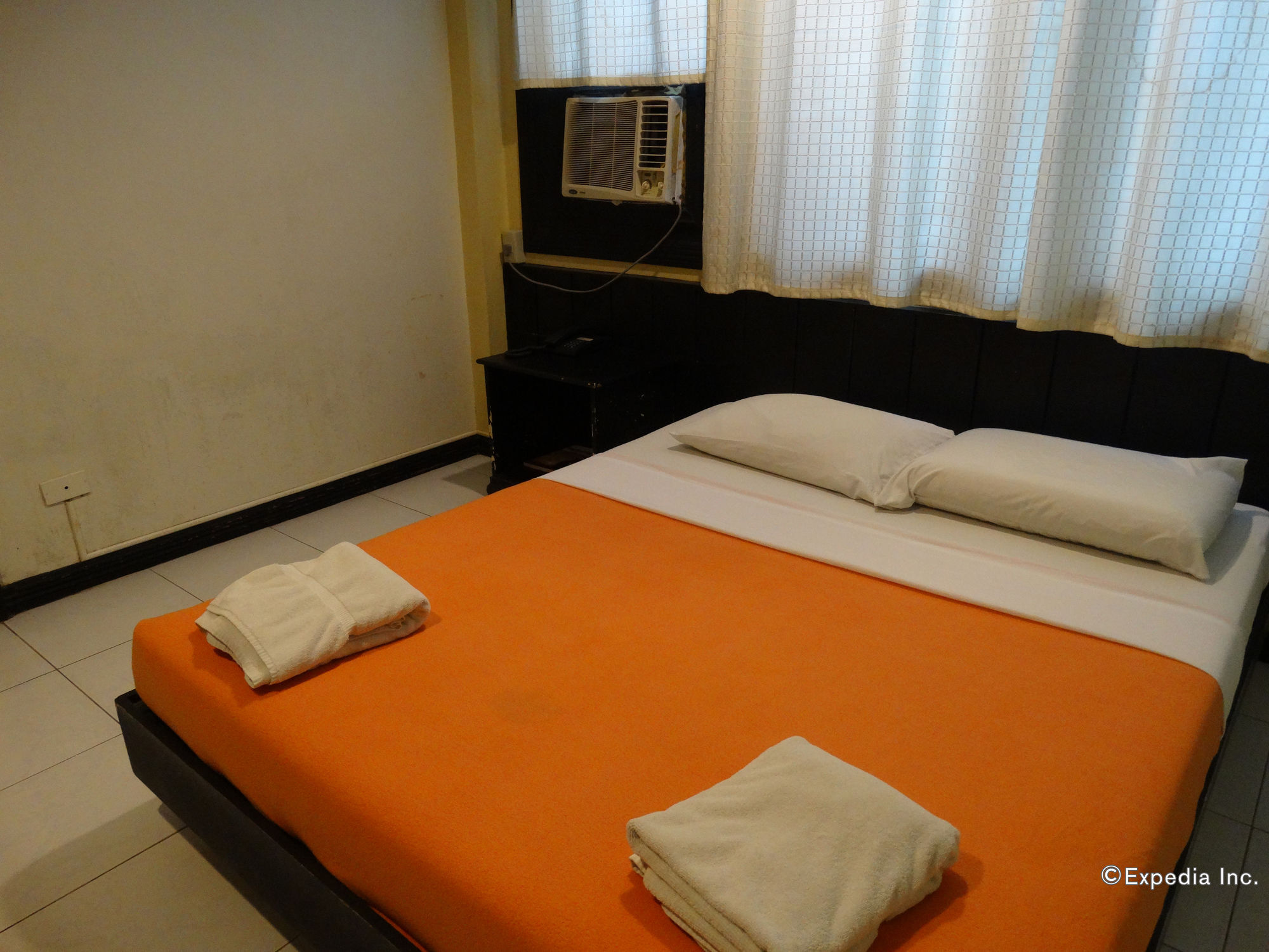 Davao Royal Suites And Residences Экстерьер фото