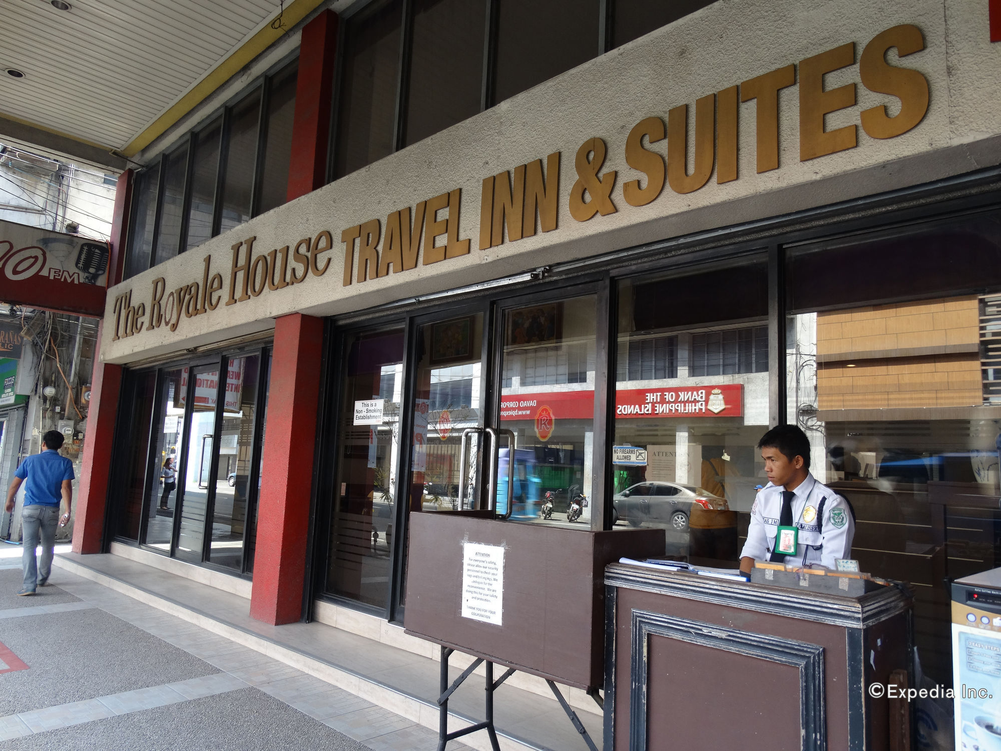Davao Royal Suites And Residences Экстерьер фото
